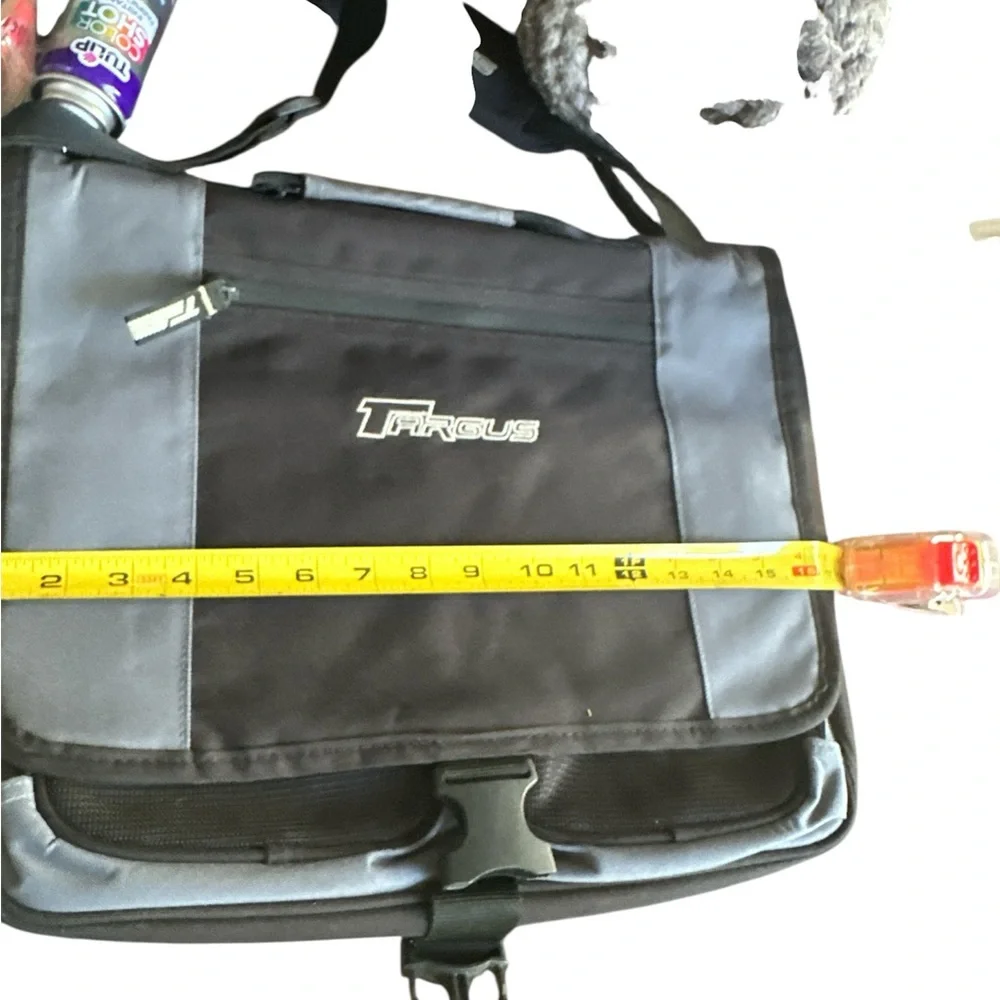 Targus Black and Gray unisex Messenger Bag with Adjustable Strap